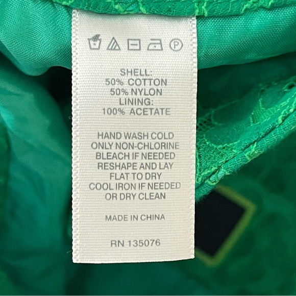 FLORAL LACE PENCIL SKIRT feminine office holiday party - Picture 10 of 11